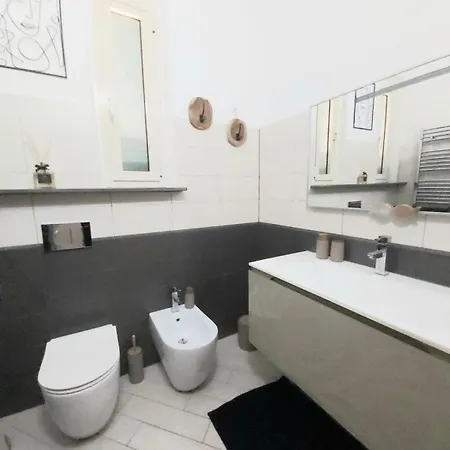 Апартаменты Bellatorium House *